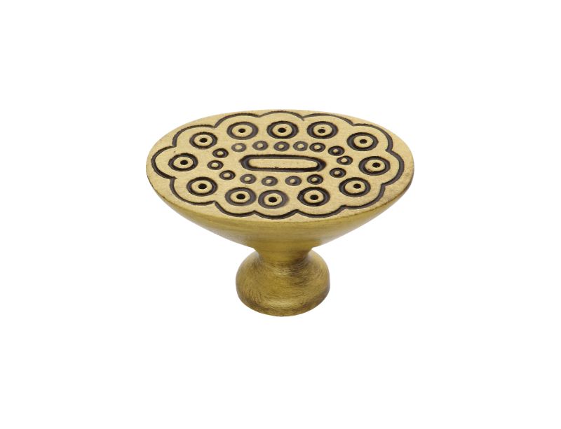 Nábytková knopka Boccolo 33x24mm s reliéfom so strieborným poťahom