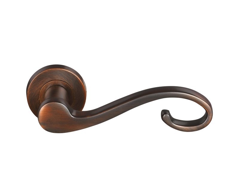 Dverná kľučka Clam rozetová